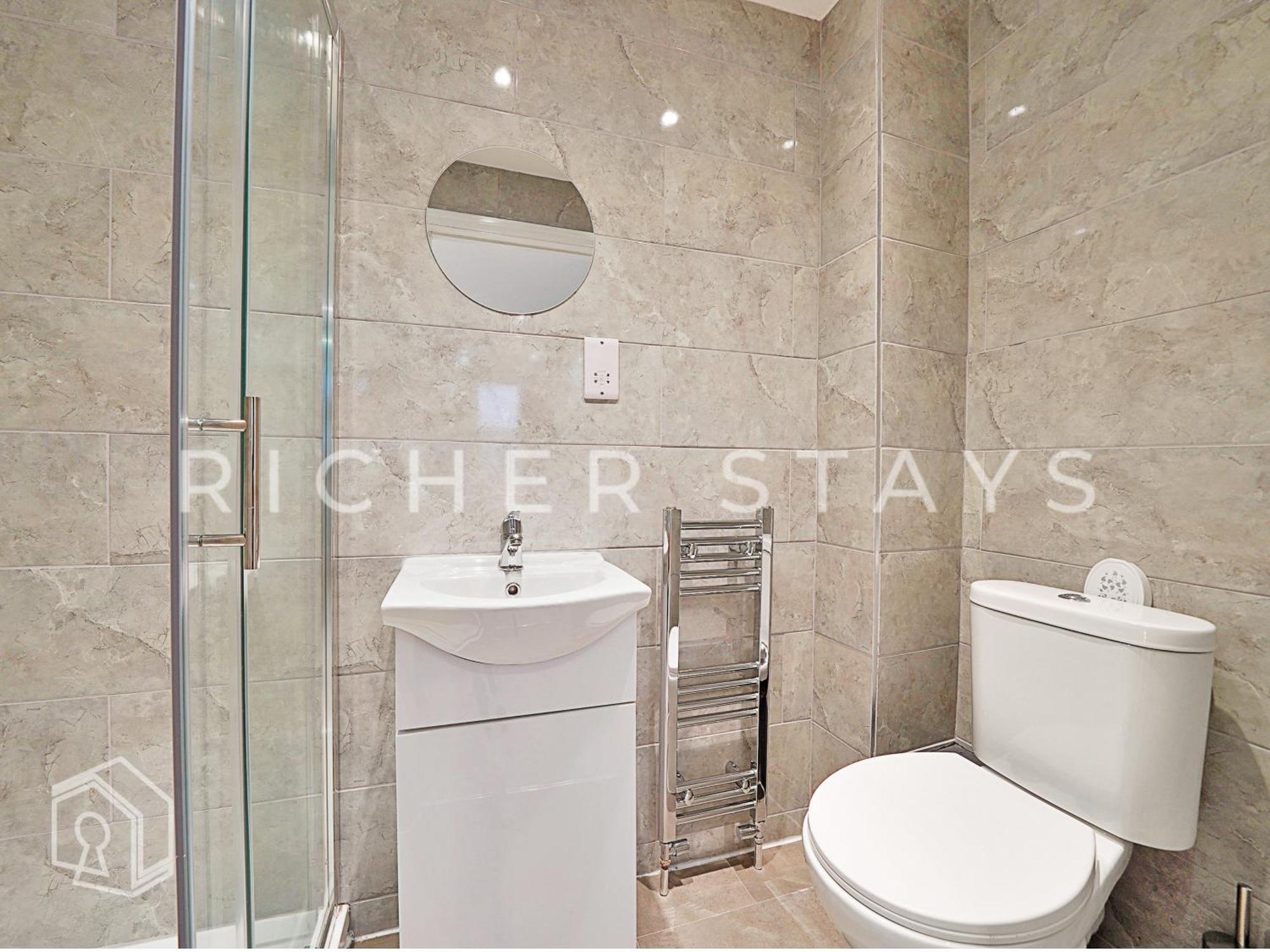 Leyton Guest Rooms - Rooms And Amenities London Exterior photo